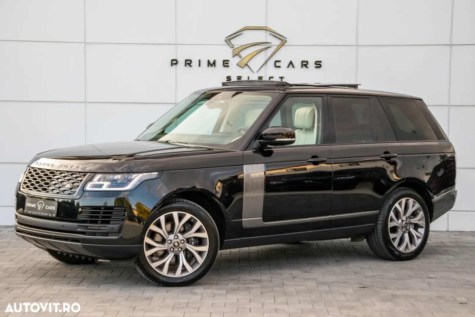 Land Rover Range Rover P400E Vogue