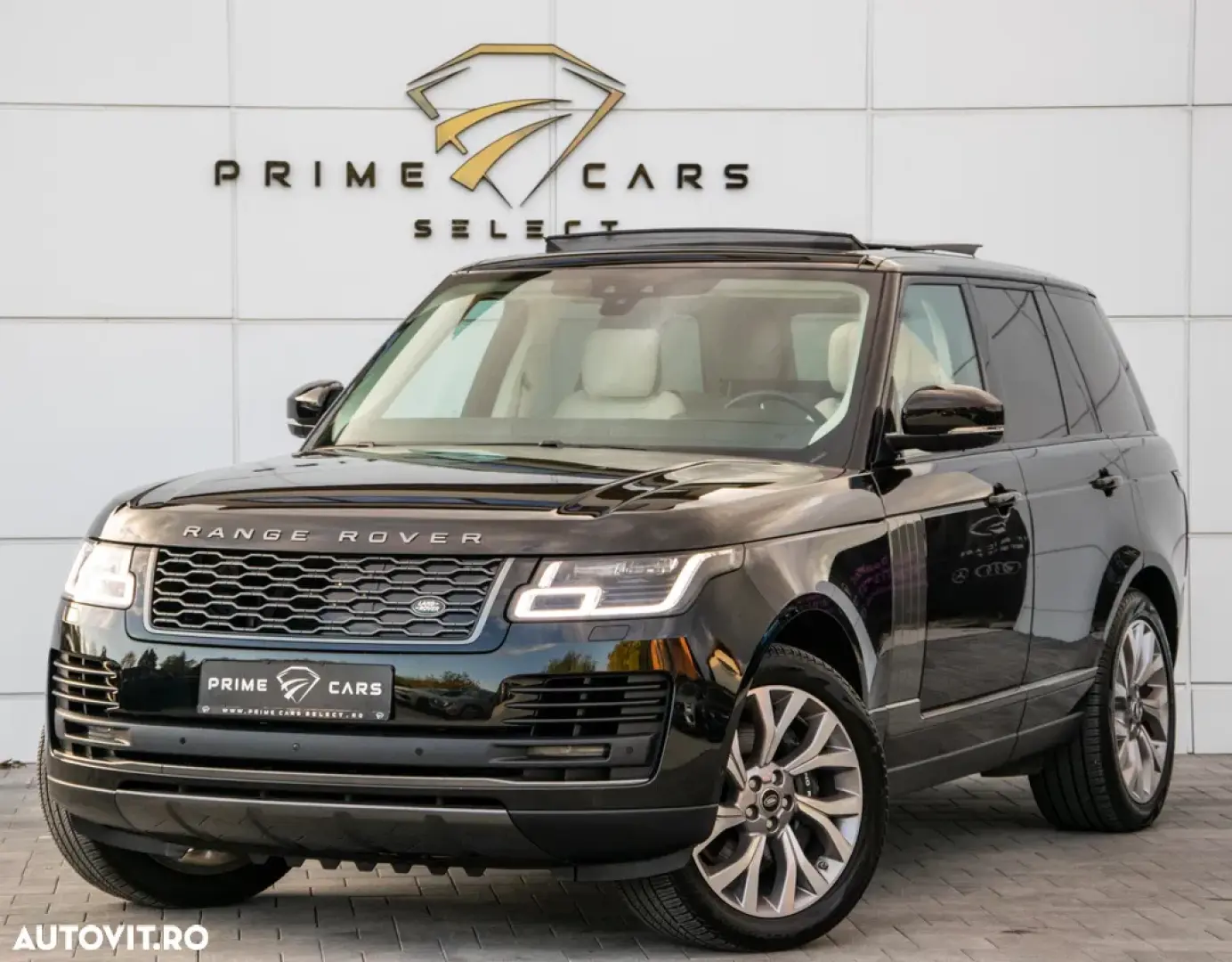 Land Rover Range Rover P400E Vogue