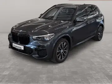X5 xDrive45e M Sport AHK LiveCockpitProf Kamera