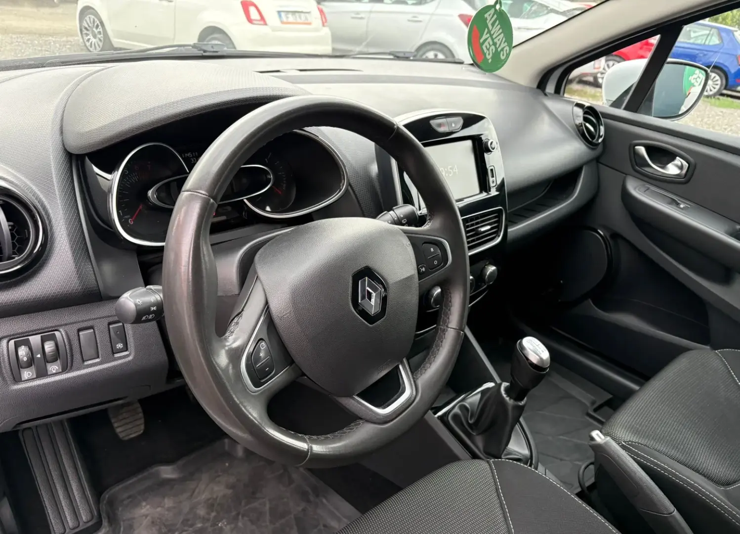 Renault Clio Estate TCe Zen