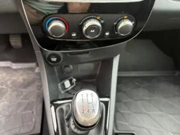 Renault Clio Estate TCe Zen
