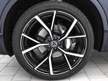 Volkswagen Touareg V6 4M R-Line Black Style Panoramic