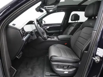 Volkswagen Touareg V6 4M R-Line Black Style Panoramic