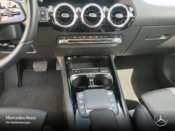 GLA 200 d 4M Style Offroad Mbeam AHK Kam EasyP