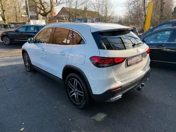 GLA 200 d TOTWINKEL MULTIBEAM AHK SPURHALTE