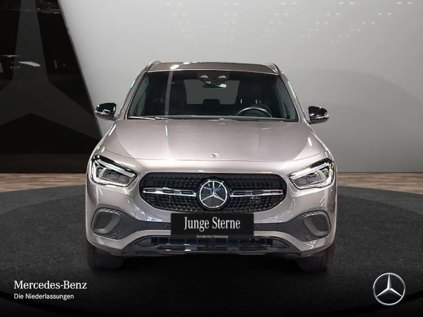 GLA 250 e Progr Night MBeam AHK MBUX HiEnd Kam