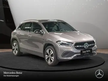 GLA 250 e Progr Night MBeam AHK MBUX HiEnd Kam
