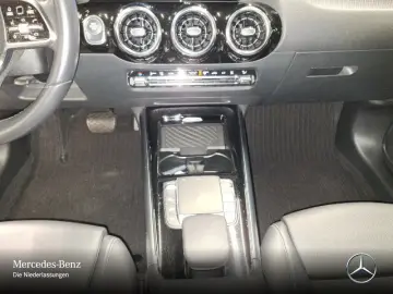 GLA 250 e Progr Night MBeam AHK MBUX HiEnd Kam