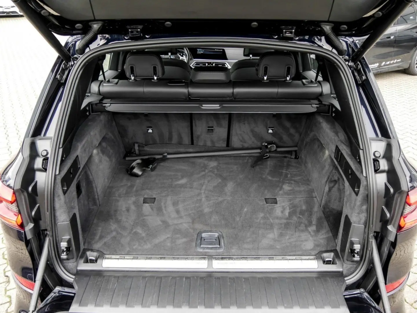 X5 xDrive45e M Sport NAVI HUD LED LUFTFEDERUNG A