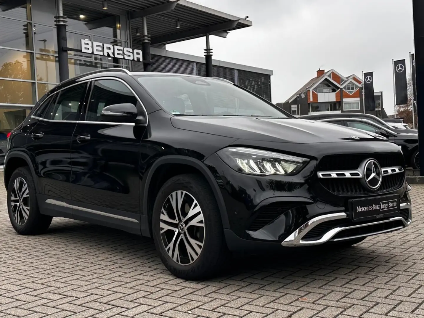 GLA 180 Progressive LED Kamera Winter Metallic