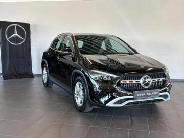 GLA 200 Advanced MBUX NaviPremium LED Kamera DAB