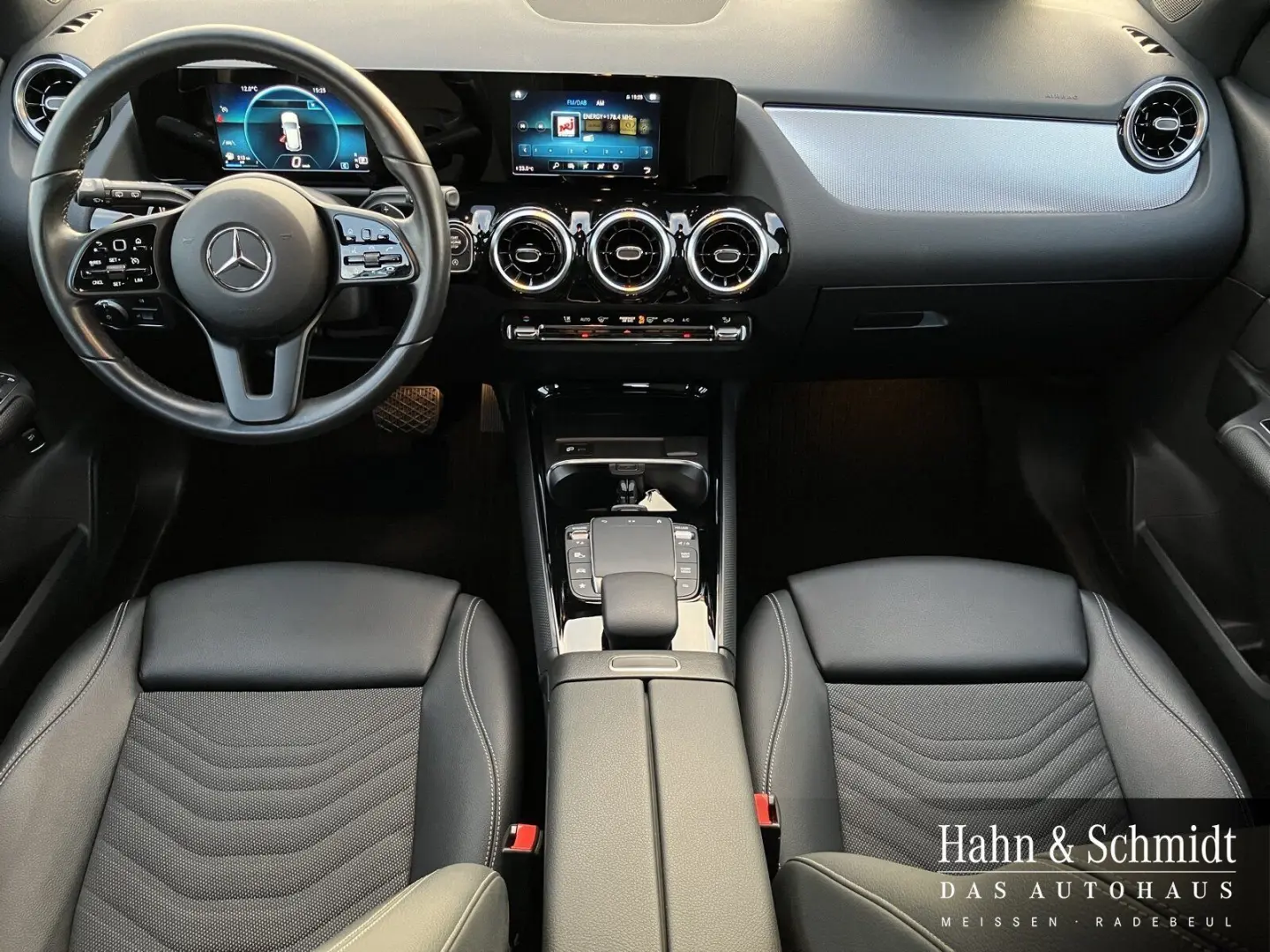 GLA 200 Style TW Rüka EasyP AHK LED Spur