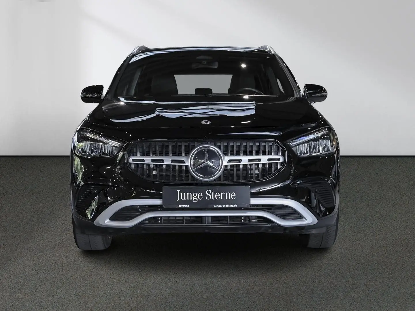 GLA 200 Rückfahrkamera Sitzheizung MBUX-Navi LED