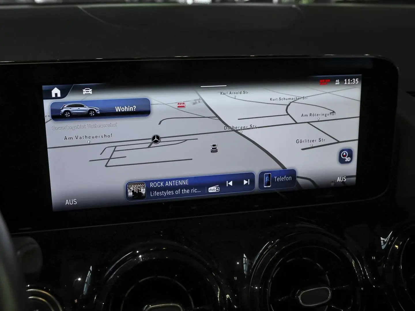 GLA 200 Rückfahrkamera Sitzheizung MBUX-Navi LED