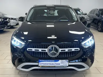GLA 180 ACC LED Navi R-Cam TeiLeder SHZ KlimaAu