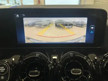 GLA 180 ACC LED Navi R-Cam TeiLeder SHZ KlimaAu