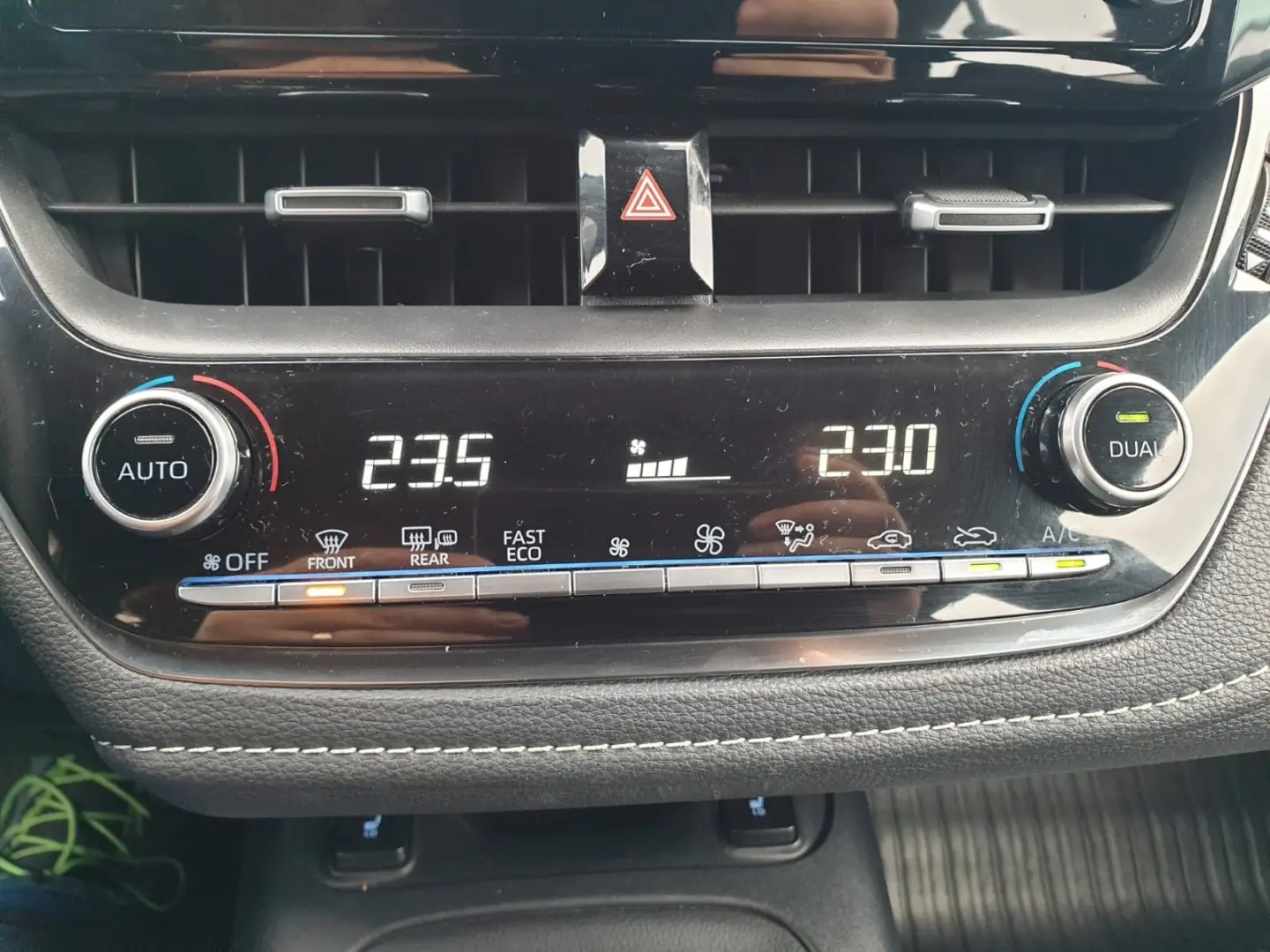Corolla 1 8 Hybrid Comfort 2020