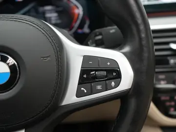 530 d xDrive M Sport Navi Leder ACC Kamera Virtu
