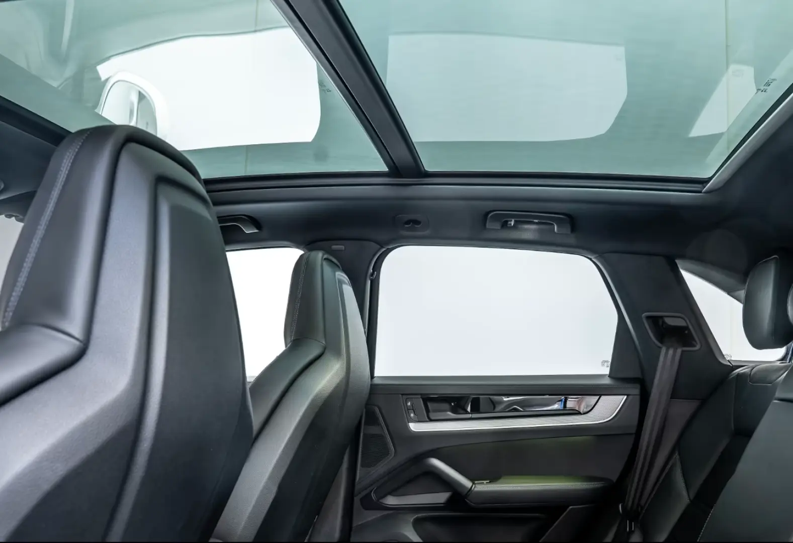 Cayenne E-Hybrid BOSE Sportabgas HD-Matrix Panor