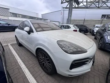 Cayenne S Coupe   White interior