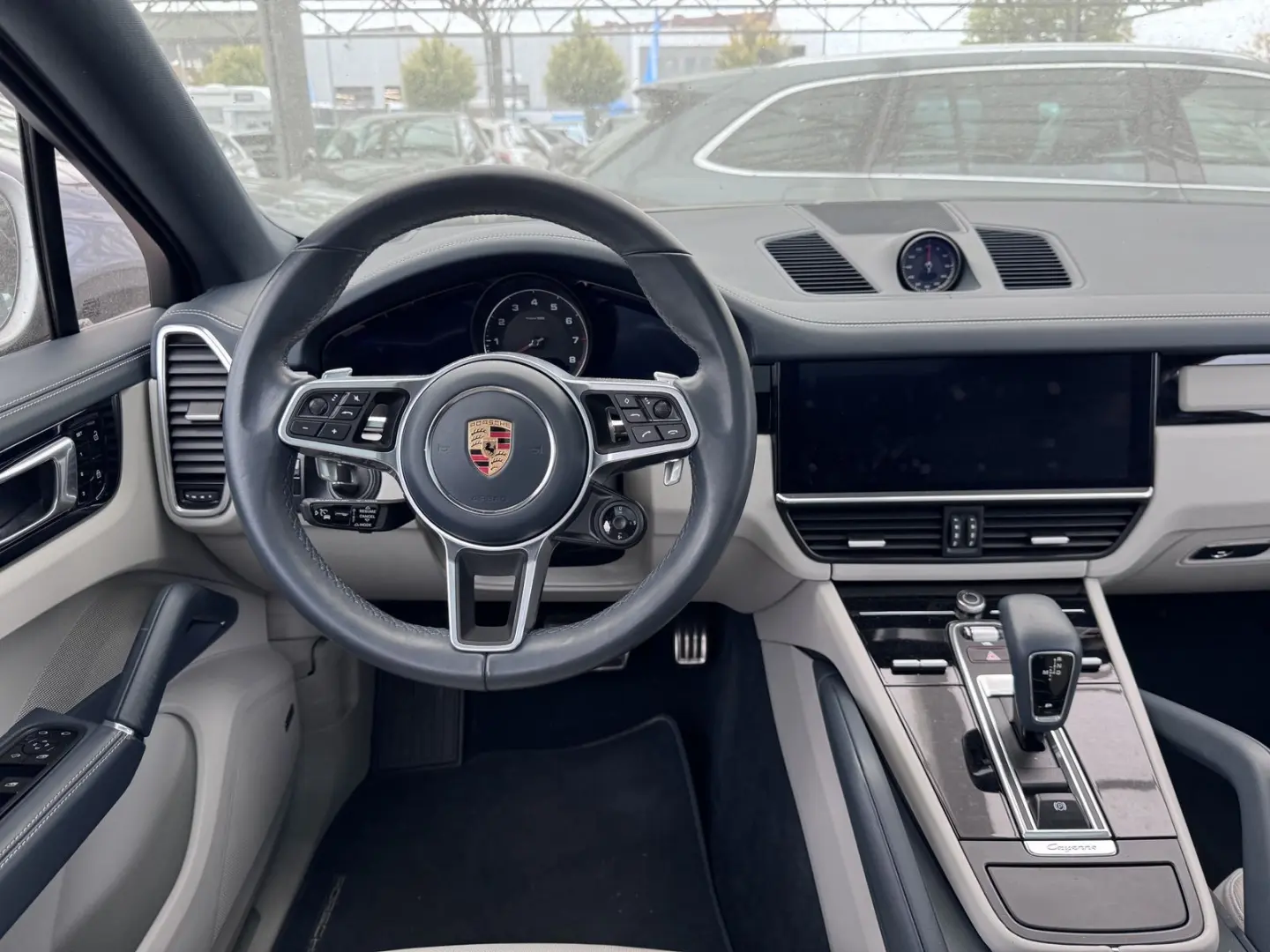 Cayenne S Coupe   White interior