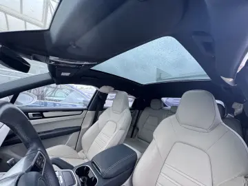 Cayenne S Coupe   White interior