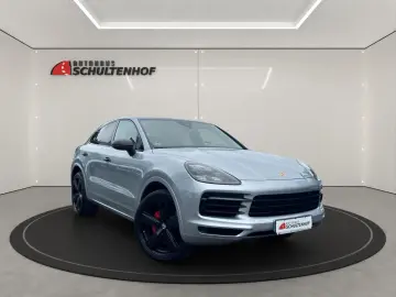 Cayenne Coupe Sport-Chrono LED PANO BOSE KAMERA