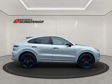 Cayenne Coupe Sport-Chrono LED PANO BOSE KAMERA