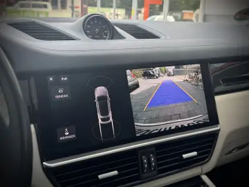 Cayenne Coupe Sport-Chrono LED PANO BOSE KAMERA