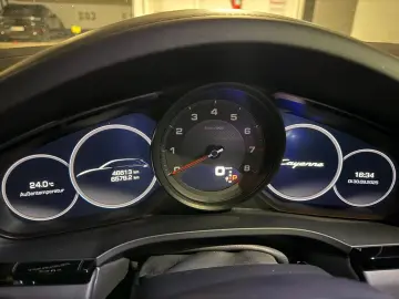 Cayenne 3.0 V6 HUD ACC 360  LED CARPLAY 21Zoll