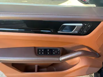 Cayenne E-Hybrid