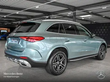GLC 300 e 4M AMG AHK PANO Distron MEMORY Trittbr