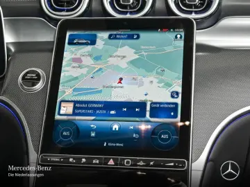 GLC 300 e 4M AMG AHK PANO Distron MEMORY Trittbr