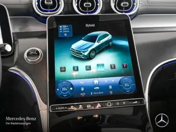 GLC 300 e 4M AMG AHK PANO Distron MEMORY Trittbr
