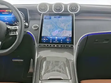 GLC 300 e 4M Edition Distronic 360 AHK KeyGO