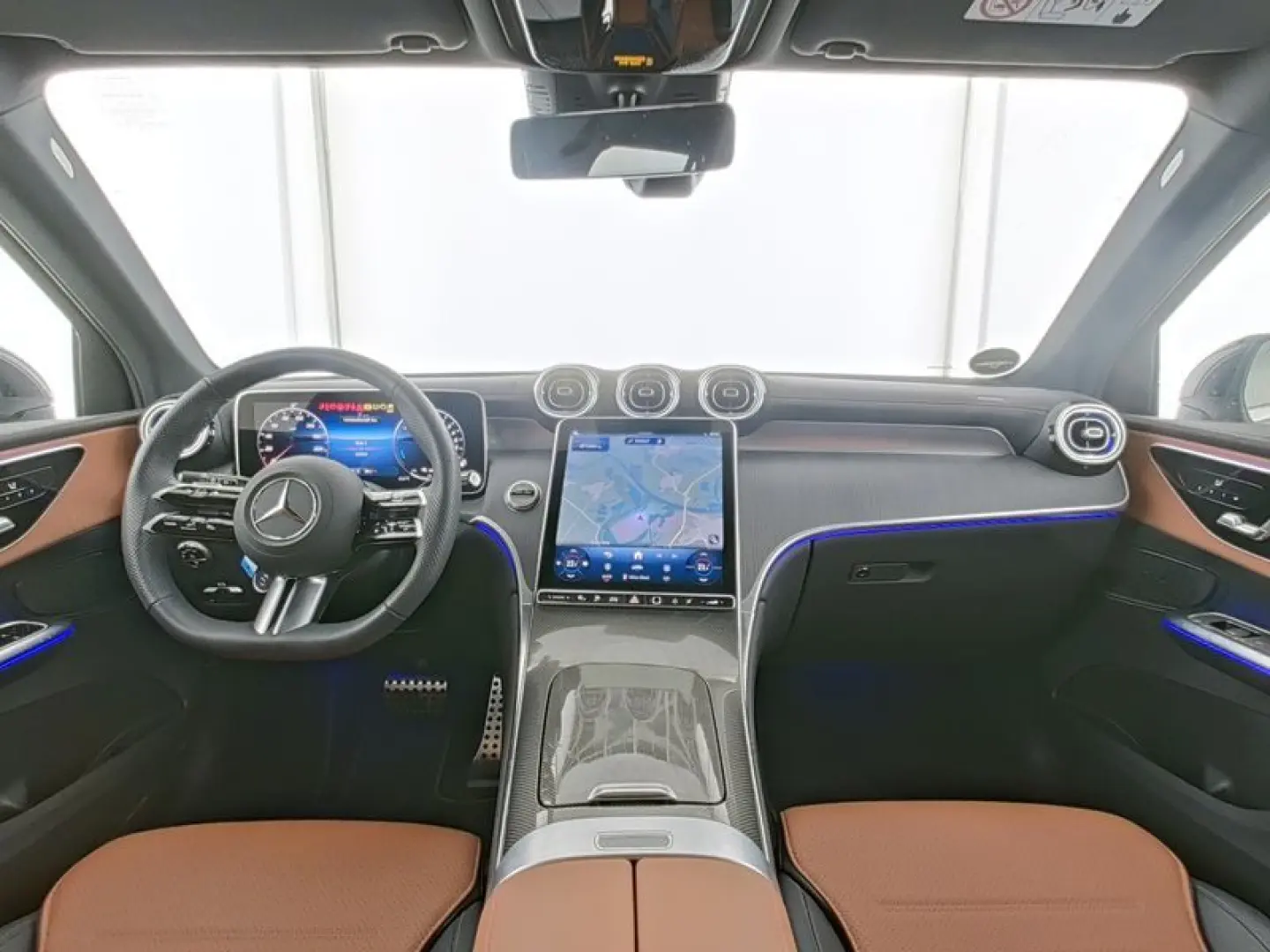 GLC 300 e 4M Edition Distronic 360 AHK KeyGO