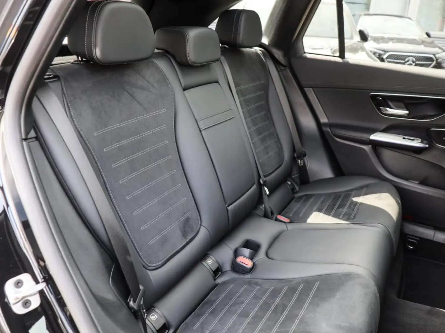 GLC 300 4M AMG-Sport LED Cam Pano AHK Stdhz 19'