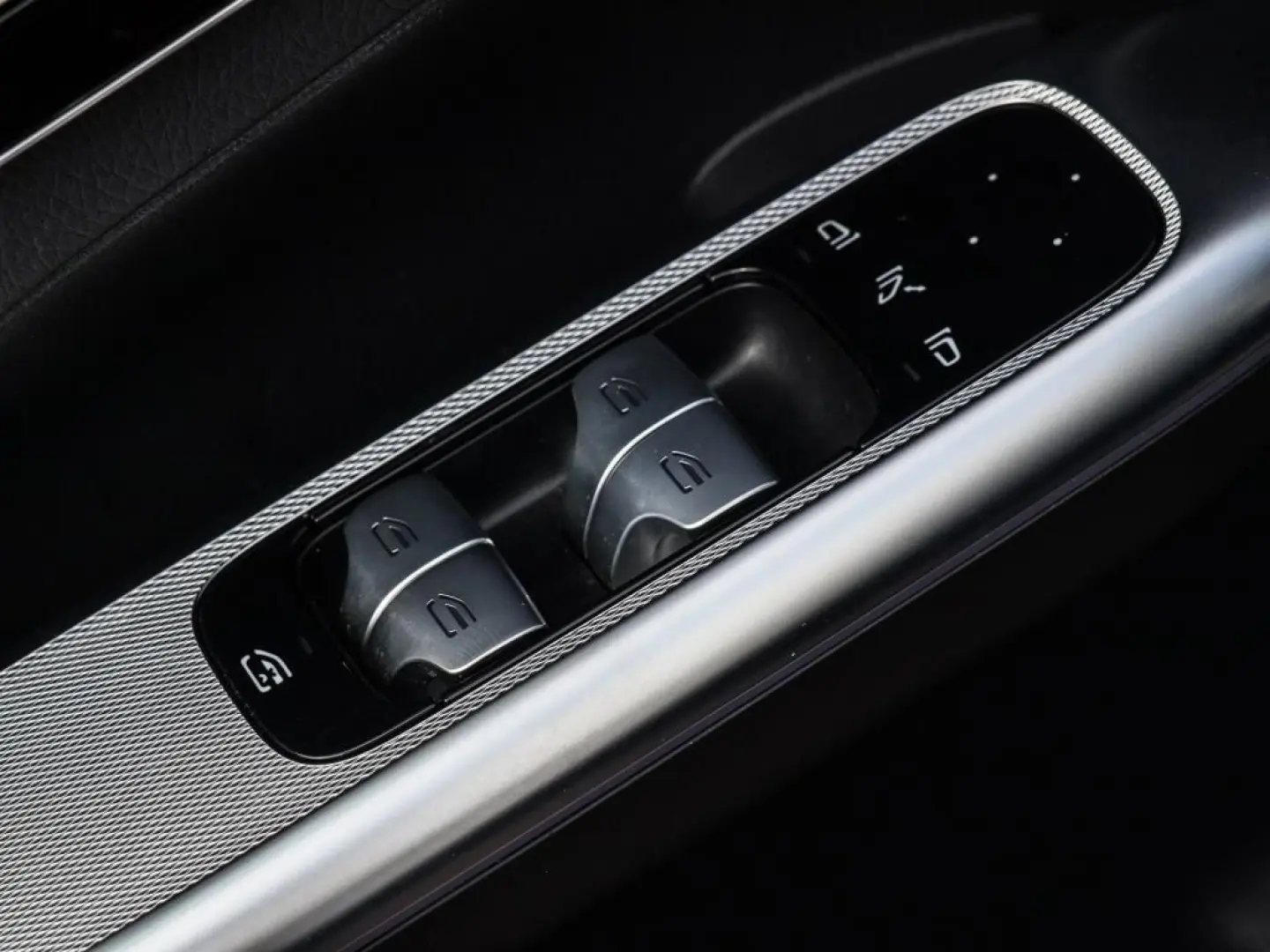 GLC 300 4M AMG-Sport LED Cam Pano AHK Stdhz 19'