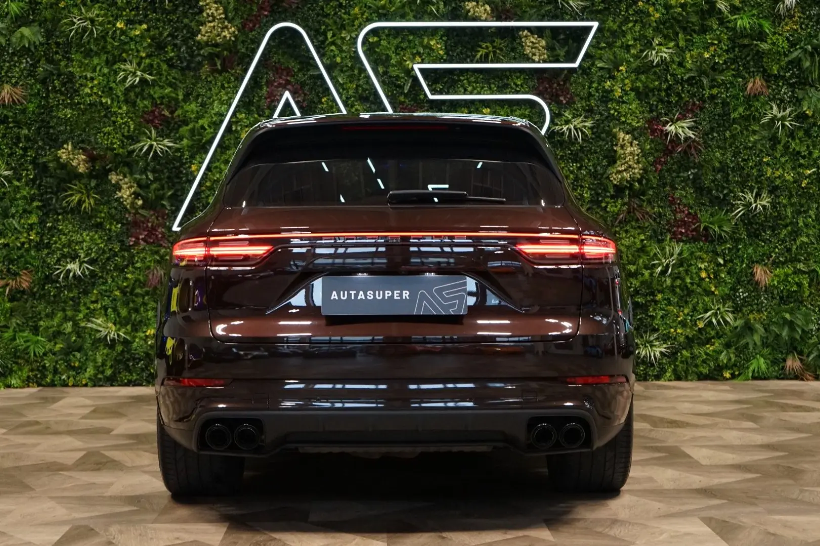 Cayenne 3.0 BOSE 360 INNO AIR SOFT CLOSE