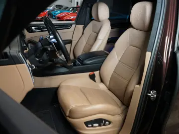 Cayenne 3.0 BOSE 360 INNO AIR SOFT CLOSE