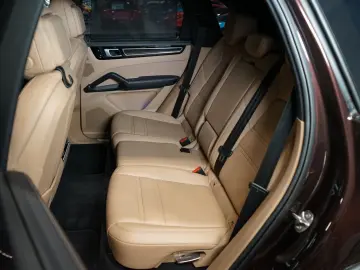 Cayenne 3.0 BOSE 360 INNO AIR SOFT CLOSE