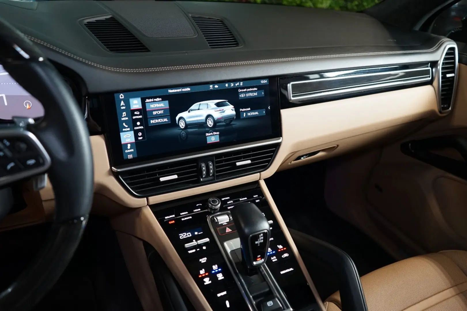 Cayenne 3.0 BOSE 360 INNO AIR SOFT CLOSE