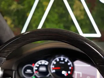 Cayenne 3.0 BOSE 360 INNO AIR SOFT CLOSE