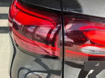 GLC 200 4M AMG-Line Night AHK DISTRONIC MBUX LED