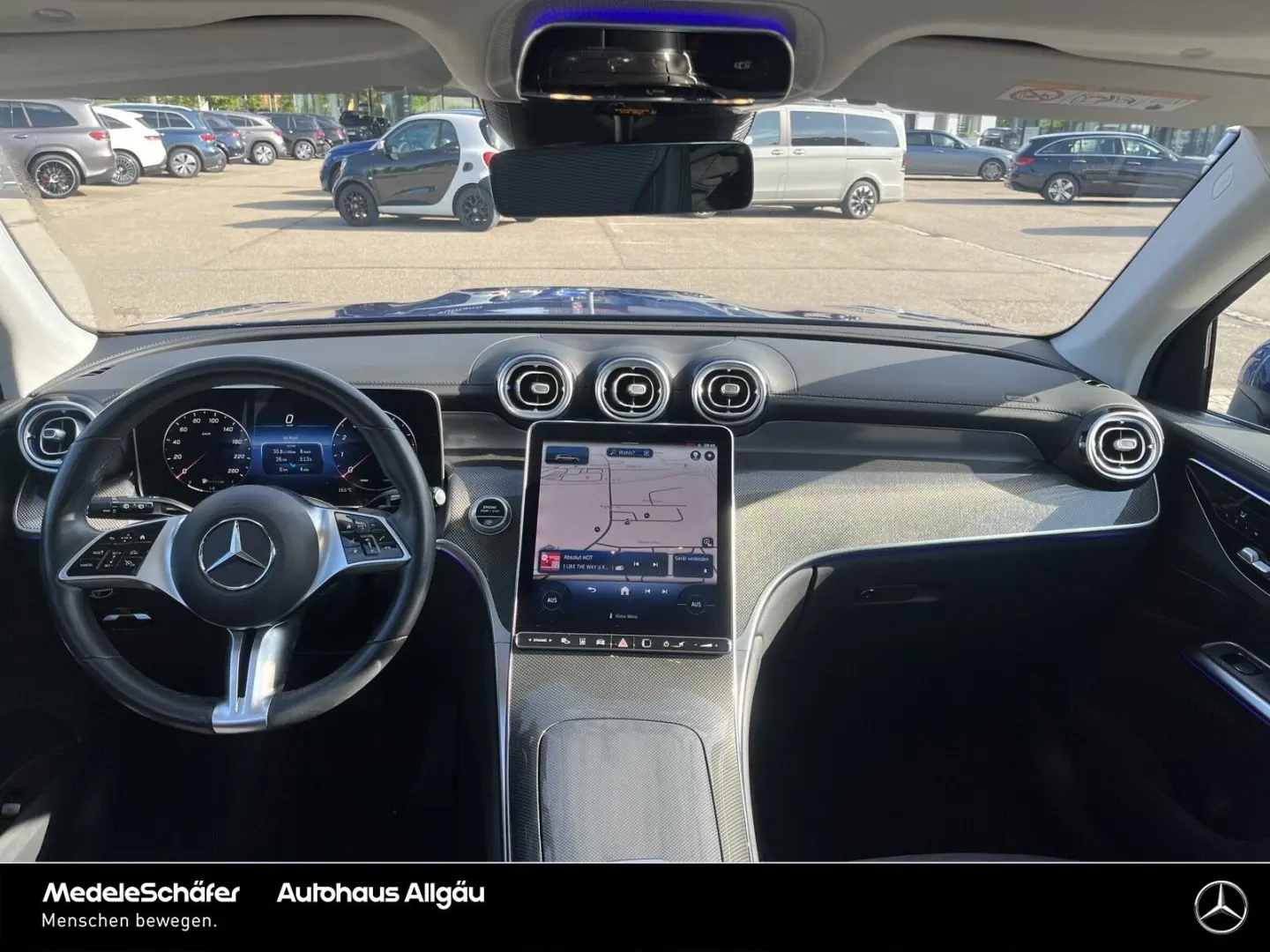 GLC 200 4M Avantgarde Pano Distronic AHK NP75