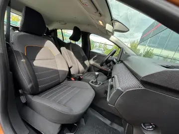 Dacia Sandero Stepway TCe 90 MT6 Comfort 2022