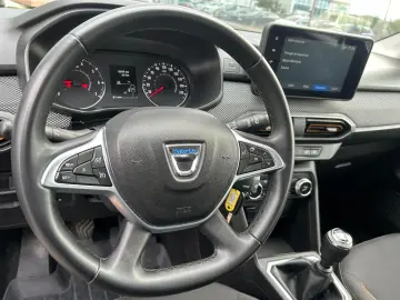 Dacia Sandero Stepway TCe 90 MT6 Comfort 2022
