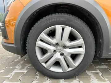 Dacia Sandero Stepway TCe 90 MT6 Comfort 2022