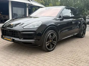 Cayenne Coupe E-Hybrid VOLL BOSE PANO LED