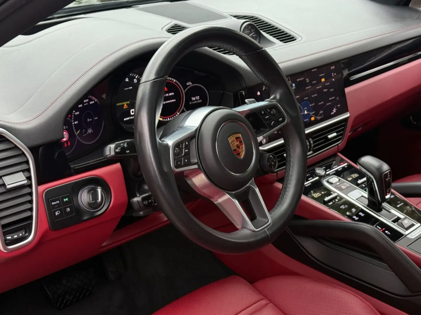 Cayenne Coupe E-Hybrid VOLL BOSE PANO LED